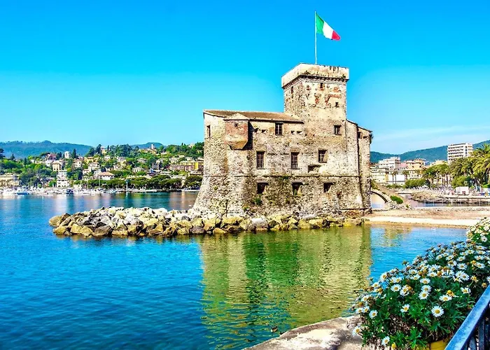 Апартаменты Bellaria Casa Indipendente-giardino Privato-parcheggio Privato-strategic Location 5 Terre-portofino *