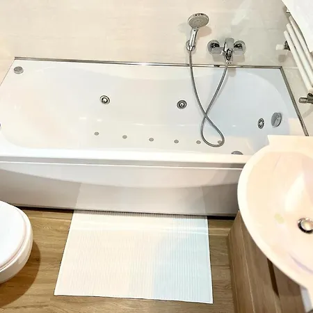 Bellaria Casa Indipendente-giardino Privato-free Parking-wifi-strategic Location 5 Terre-portofino * Рапалло