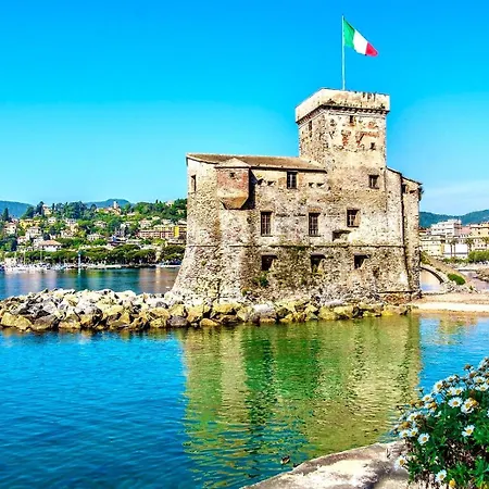 Διαμέρισμα Bellaria Casa Indipendente-giardino Privato-parcheggio Privato-strategic Location 5 Terre-portofino *