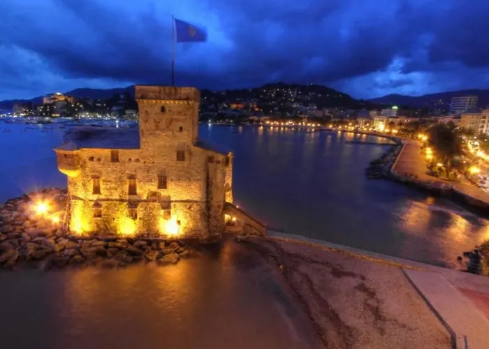 Bellaria Casa Indipendente-giardino Privato-parcheggio Privato-strategic Location 5 Terre-portofino Appartement Rapallo